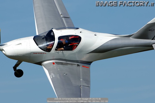 2006-09-10 Ferrara Airshow 291 Voyager VR 202 FS 80